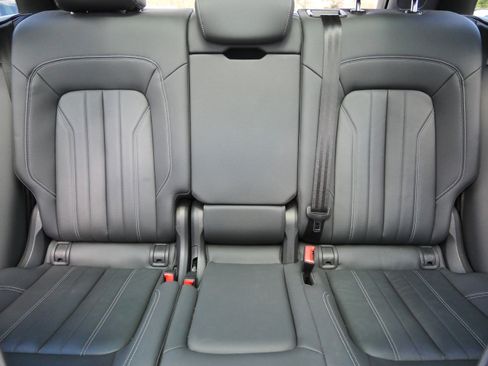 Used 2023 Audi Q5 2.0T Premium Plus w/ Premium Plus Package AWD/4WD image 13