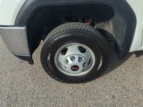 Used 2022 GMC Sierra 3500 Pro w/ Convenience Package image 29