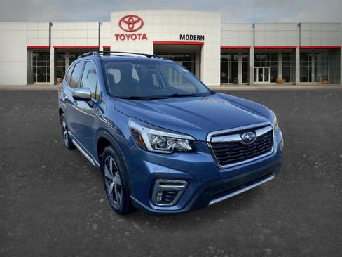 Used 2020 Subaru Forester Touring w/ Popular Package #2 image 3