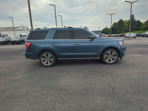 Used 2020 Ford Expedition Limited w/ Equipment Group 302A AWD/4WD image 9