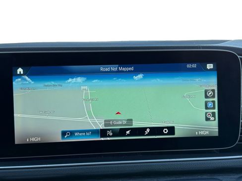 Used 2020 Mercedes-Benz GLS 450 4MATIC image 15