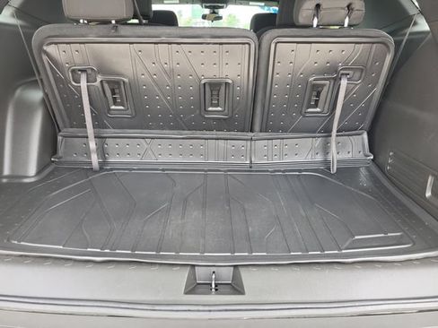 Certified 2023 Chevrolet Traverse LT w/ LPO, Floor Liner Package AWD/4WD image 30