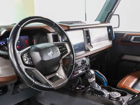 Used 2023 Ford Bronco Outer Banks AWD/4WD image 23