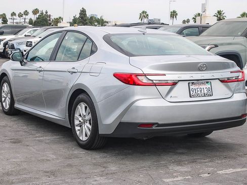 Used 2026 Toyota Camry LE FWD image 7