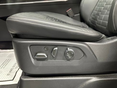 Used 2025 Cadillac Escalade V image 14