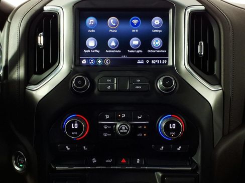 Used 2021 Chevrolet Silverado 1500 LT Trail Boss w/ Bed Protection Package AWD/4WD image 23
