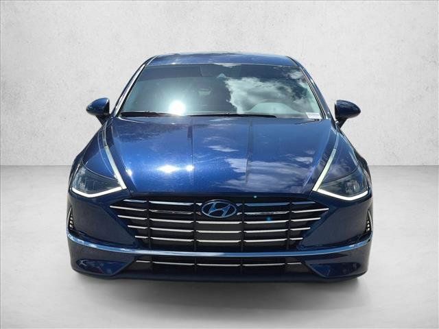 Used 2020 Hyundai Sonata SE FWD image 2