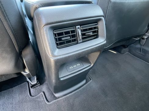Used 2024 Honda CR-V EX-L image 25