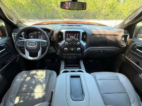 Used 2019 GMC Sierra 1500 SLT AWD/4WD image 26