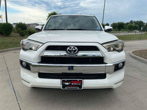 Used 2018 Toyota 4Runner Limited AWD/4WD image 6