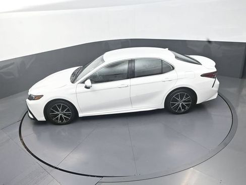 Certified 2024 Toyota Camry SE FWD image 25