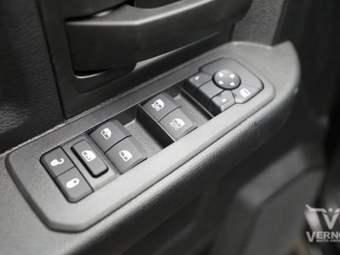 New 2026 RAM 3500 Tradesman AWD/4WD image 16