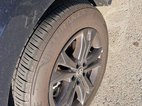 Used 2025 Toyota Sienna XSE image 21