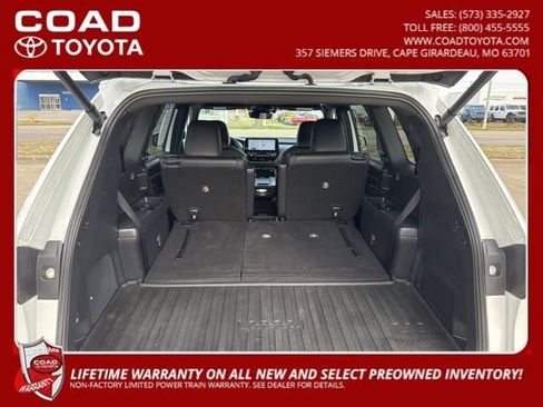 Certified 2024 Toyota Grand Highlander AWD Hybrid image 17
