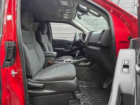 Used 2022 Nissan Frontier S w/ Technology Package AWD/4WD image 15