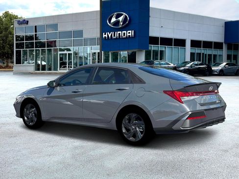 New 2026 Hyundai Elantra Sport image 9