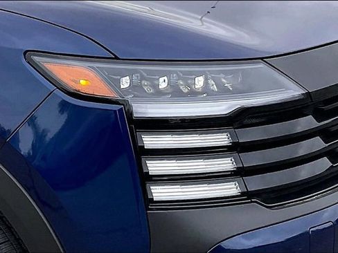 Certified 2025 Nissan Kicks SR w/ Interior Electronics Package image 27