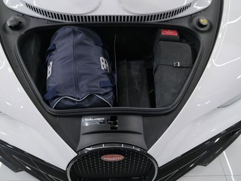 Used 2022 Bugatti Chiron Pur Sport image 69