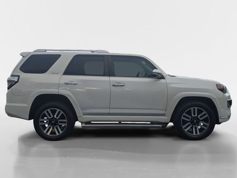 Used 2017 Toyota 4Runner Limited image 6
