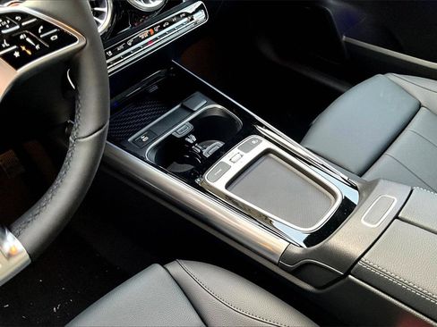 New 2026 Mercedes-Benz GLA 250 4MATIC image 8