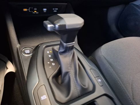 Used 2025 Kia K4 FWD image 13