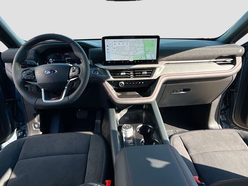 New 2026 Ford Explorer ST image 3