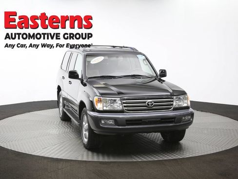 Used 2005 Toyota Land Cruiser AWD/4WD image 54