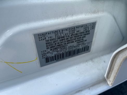 Used 2025 Nissan Sentra SV image 22