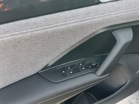 New 2026 Volkswagen Tiguan S image 7