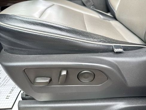 Used 2023 Chevrolet Silverado 1500 RST AWD/4WD image 12
