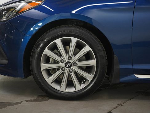 Used 2017 Hyundai Sonata Limited image 27