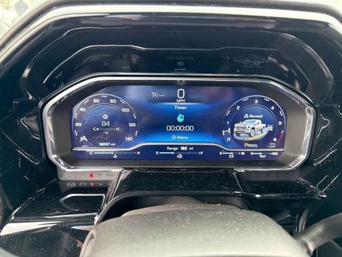 Used 2024 Chevrolet Silverado 2500 LTZ w/ LTZ Convenience Package AWD/4WD image 15