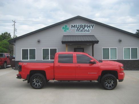 Used 2018 Chevrolet Silverado 1500 LT w/ All Star Edition AWD/4WD image 1