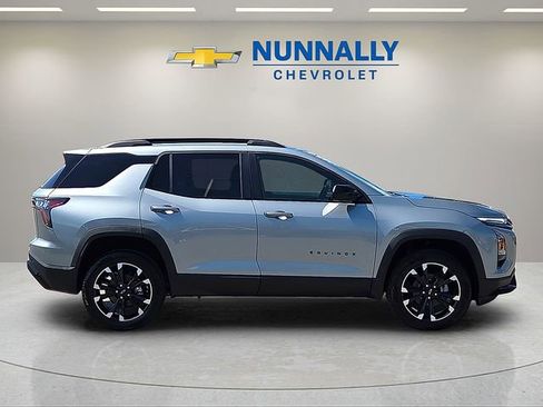 New 2026 Chevrolet Equinox RS w/ Convenience Package III FWD image 6