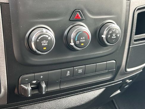 Used 2018 RAM 2500 Tradesman w/ Popular Equipment Group RWD image 33