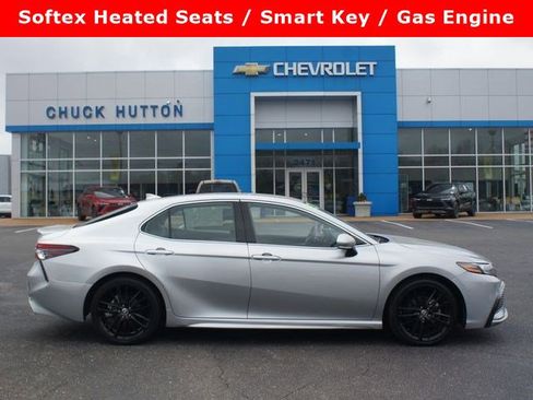 Used 2023 Toyota Camry XSE image 1