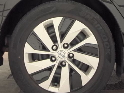 Used 2023 Nissan Altima 2.5 S FWD image 12