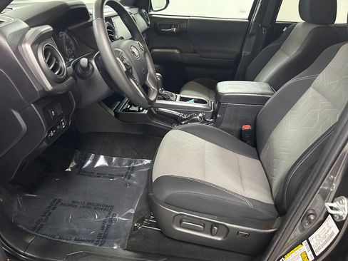 Certified 2023 Toyota Tacoma TRD Sport w/ Black Out Package (TMS) AWD/4WD image 12
