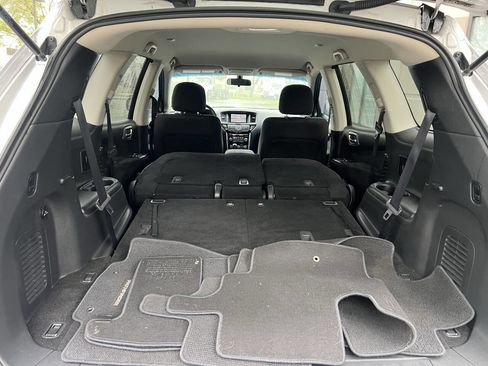 Used 2014 Nissan Pathfinder SV FWD image 23