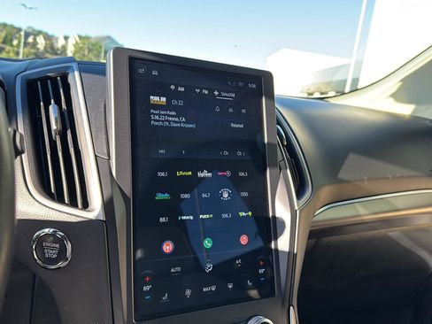 Used 2022 Ford Edge SEL w/ Convenience Package image 21