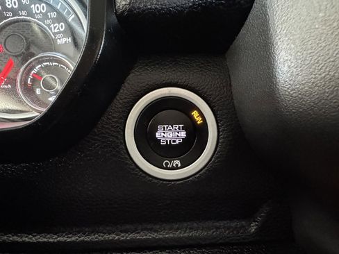 Used 2019 RAM 1500 Big Horn image 16