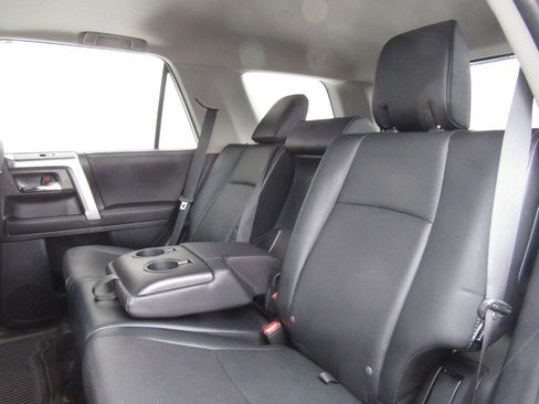 Used 2023 Toyota 4Runner Limited AWD/4WD image 16