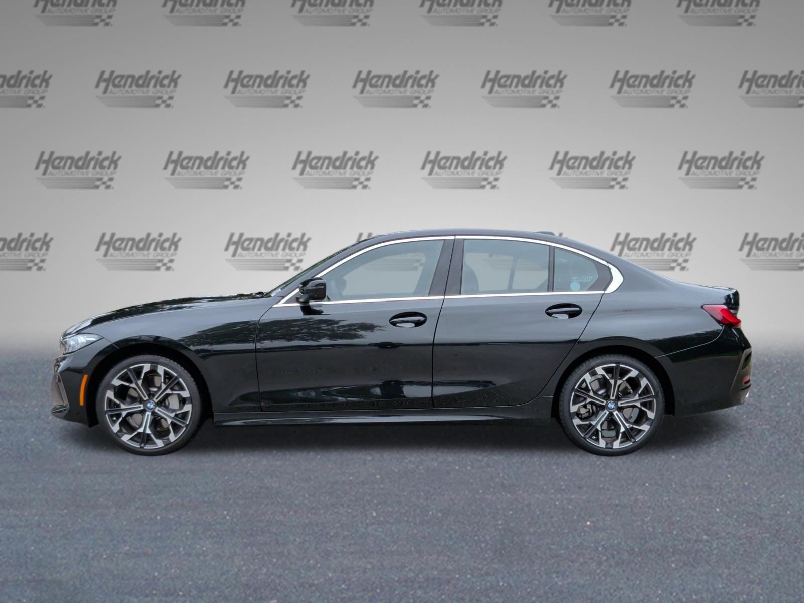 Certified 2025 BMW 330i xDrive Sedan AWD/4WD image 10