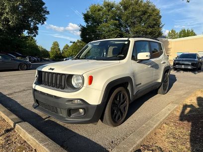 Used 2018 Jeep Renegade Altitude w/ UConnect 8.4 Nav Group