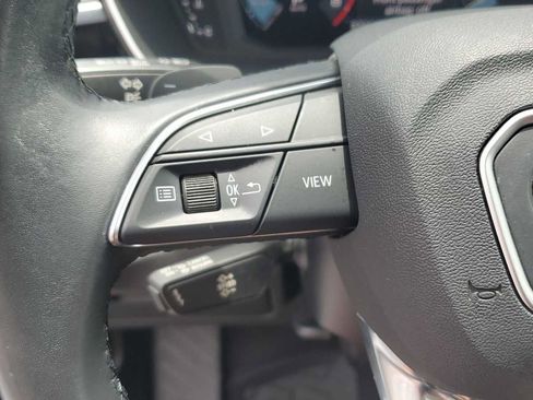 Certified 2022 Audi Q3 2.0T Premium w/ Convenience Package AWD/4WD image 24