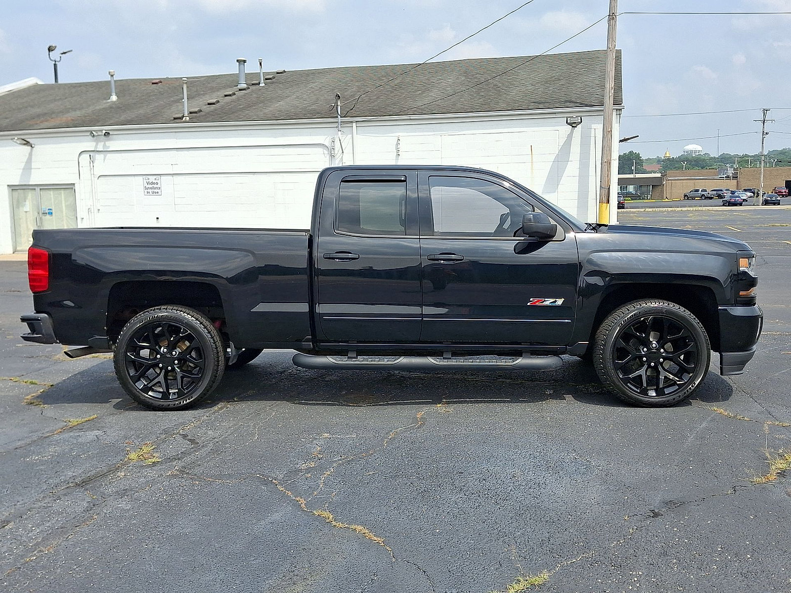 Used 2019 Chevrolet Silverado 1500 LT w/ All Star Edition AWD/4WD image 26