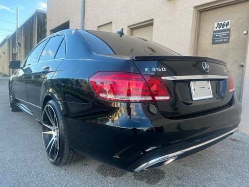 Used 2011 Mercedes-Benz E 350 Sedan image 11
