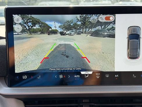 Used 2026 Ford Explorer Active RWD image 14