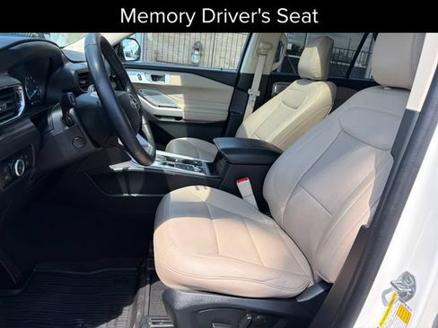 Used 2023 Ford Explorer Limited w/ Hybrid Equipment Group 310A AWD/4WD image 12
