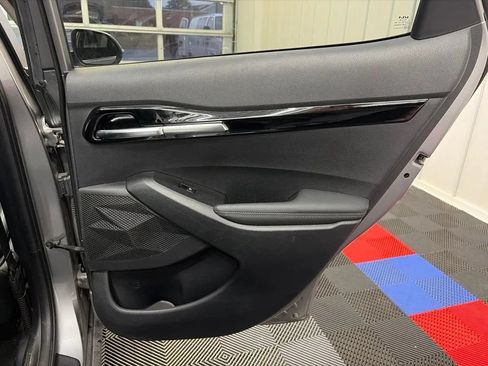 Used 2024 Kia Seltos EX FWD image 18